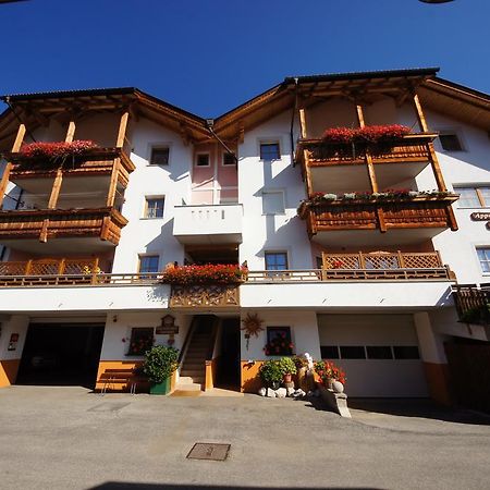 Gasthof La Pli Apartments Сан-Виджилио-ди-Мареббе Экстерьер фото
