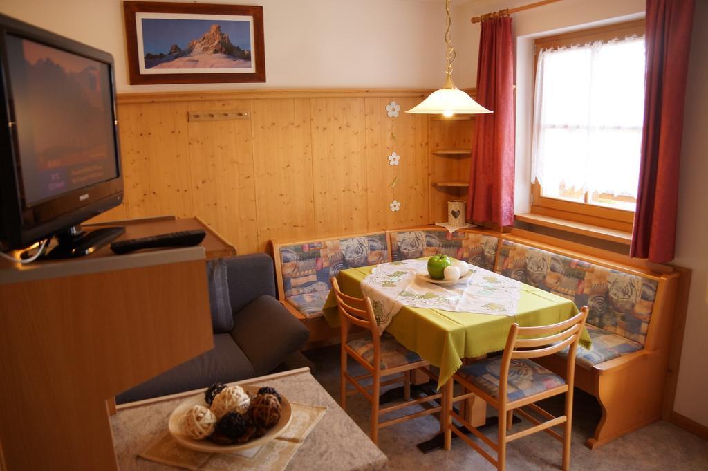 Gasthof La Pli Apartments Сан-Виджилио-ди-Мареббе Экстерьер фото